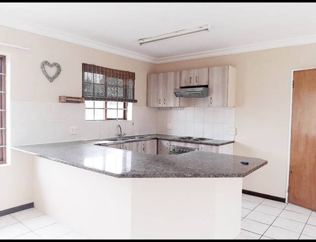 3 BEDROOM HOUSE RENTED IN KAMMA PARK
